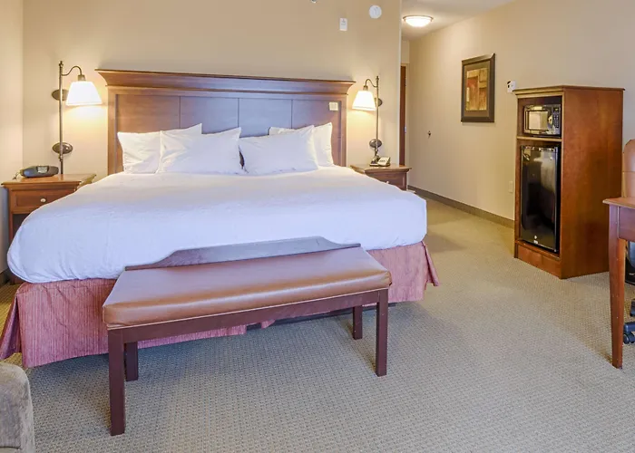 Hampton & Hotel Pinedale