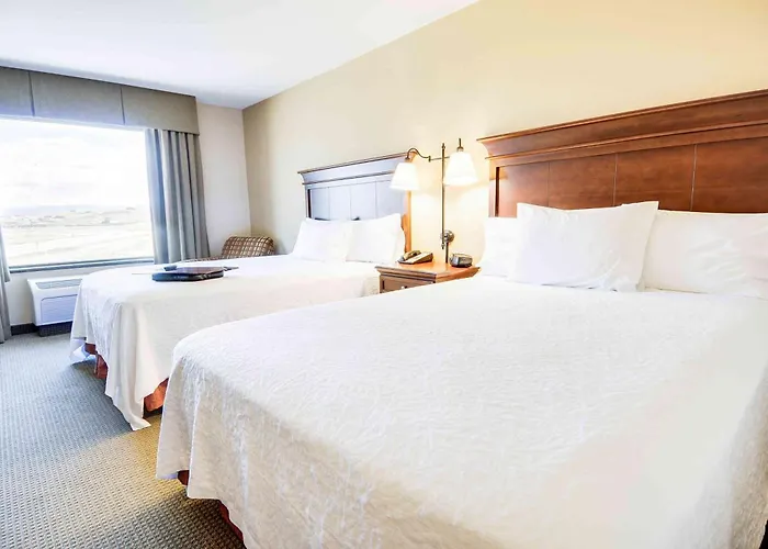 Hotel Hampton &