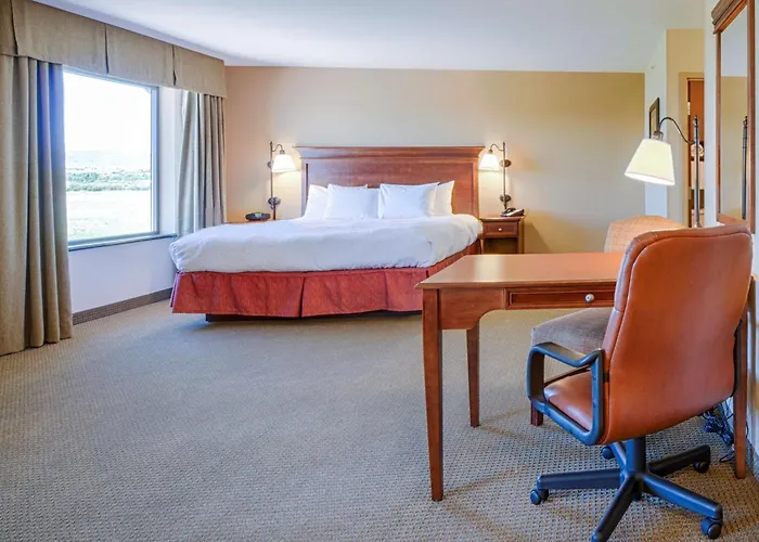 Hotel Hampton &
