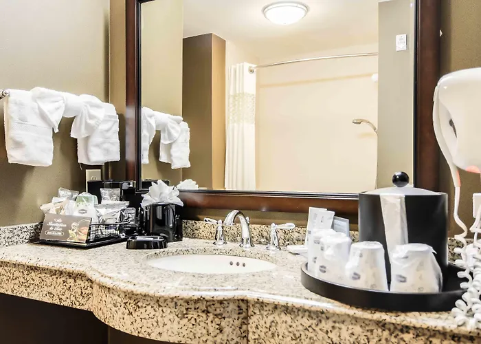 Hotel Hampton &